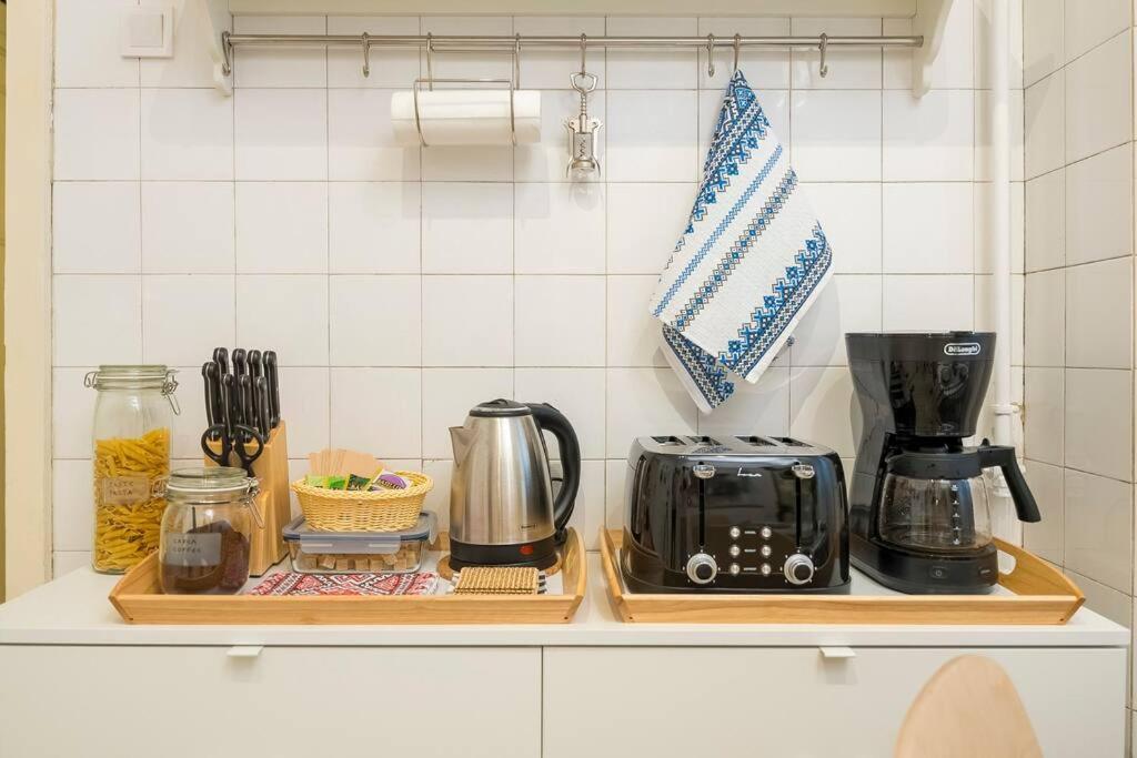 Ultra-Central University Square Apartament Apartament บูคาเรสต์ ภายนอก รูปภาพ