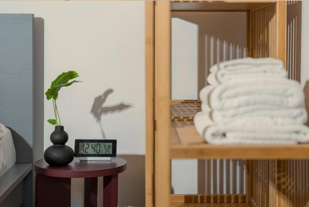 Ultra-Central University Square Apartament Apartament บูคาเรสต์ ภายนอก รูปภาพ